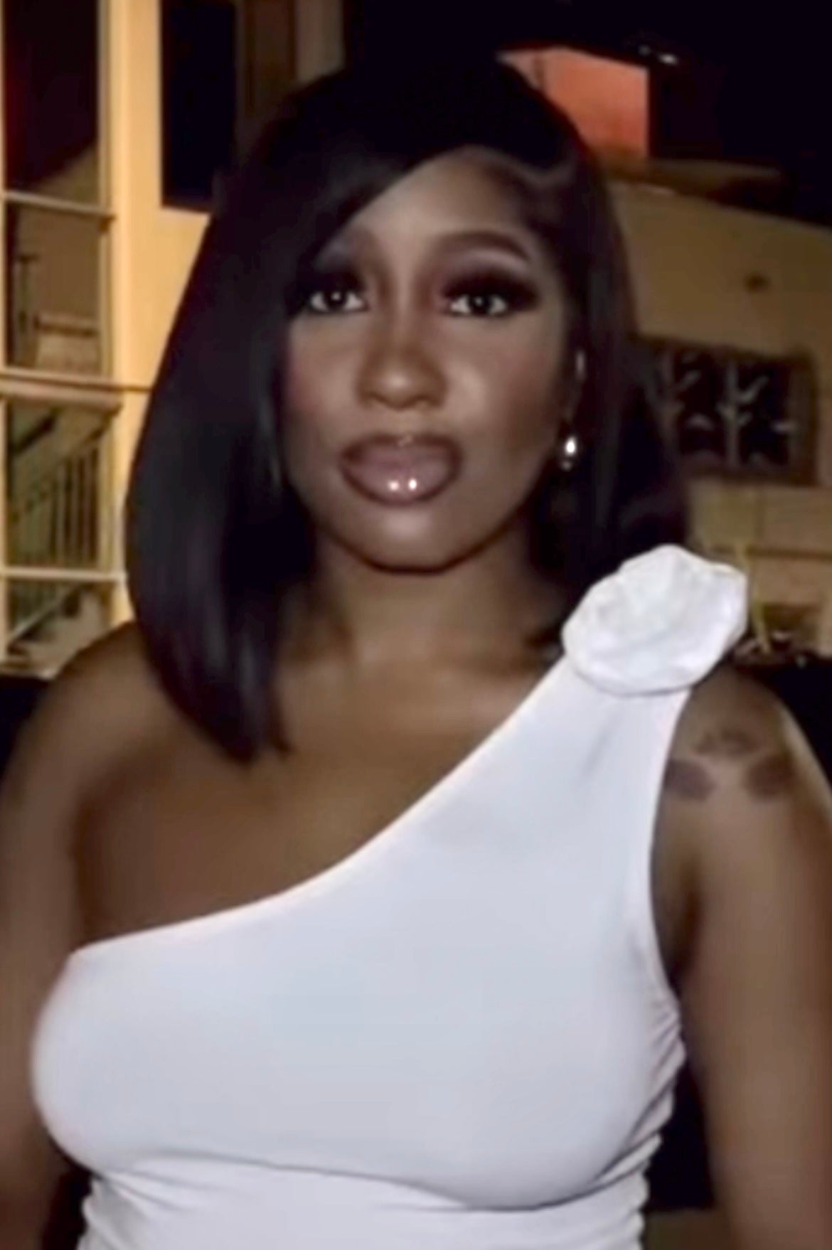 Tyra Unit